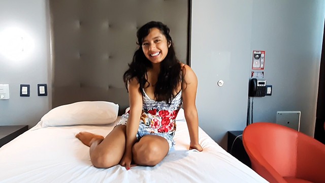 Latin Girl Records her first Porn Video - Casting Debutante.